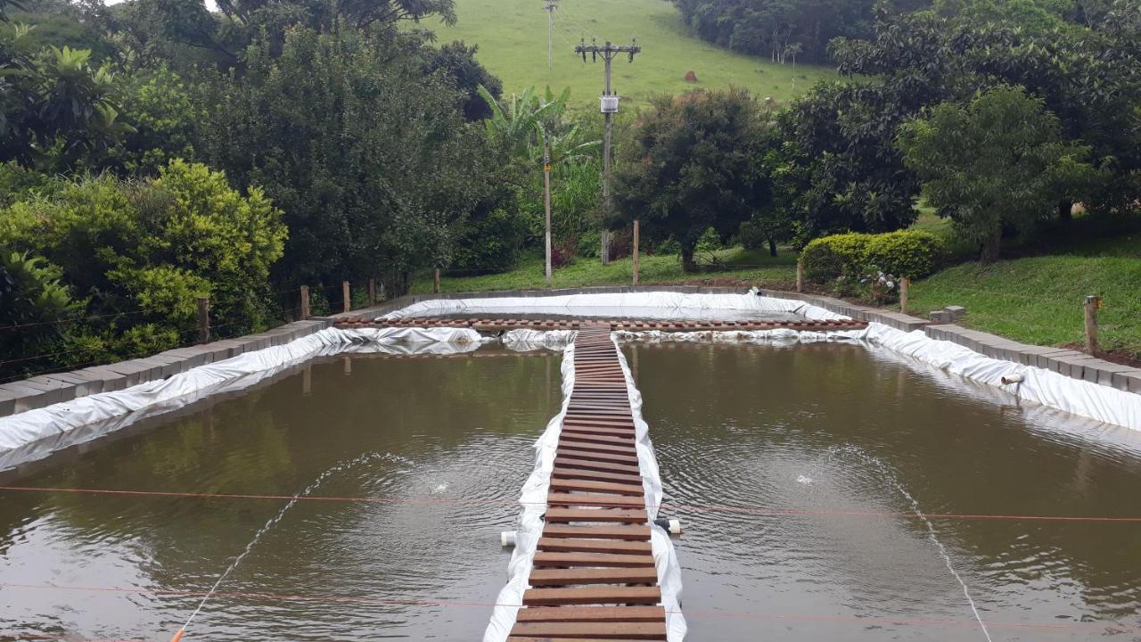 Sitio Pinhal Hotel Silveiras Buitenkant foto